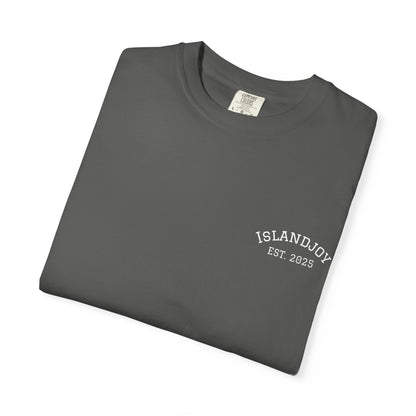 Gothic Graphic Tee - Unique Unisex T-Shirt for Horror Lovers, Casual Wear, Halloween, Spooky Vibes