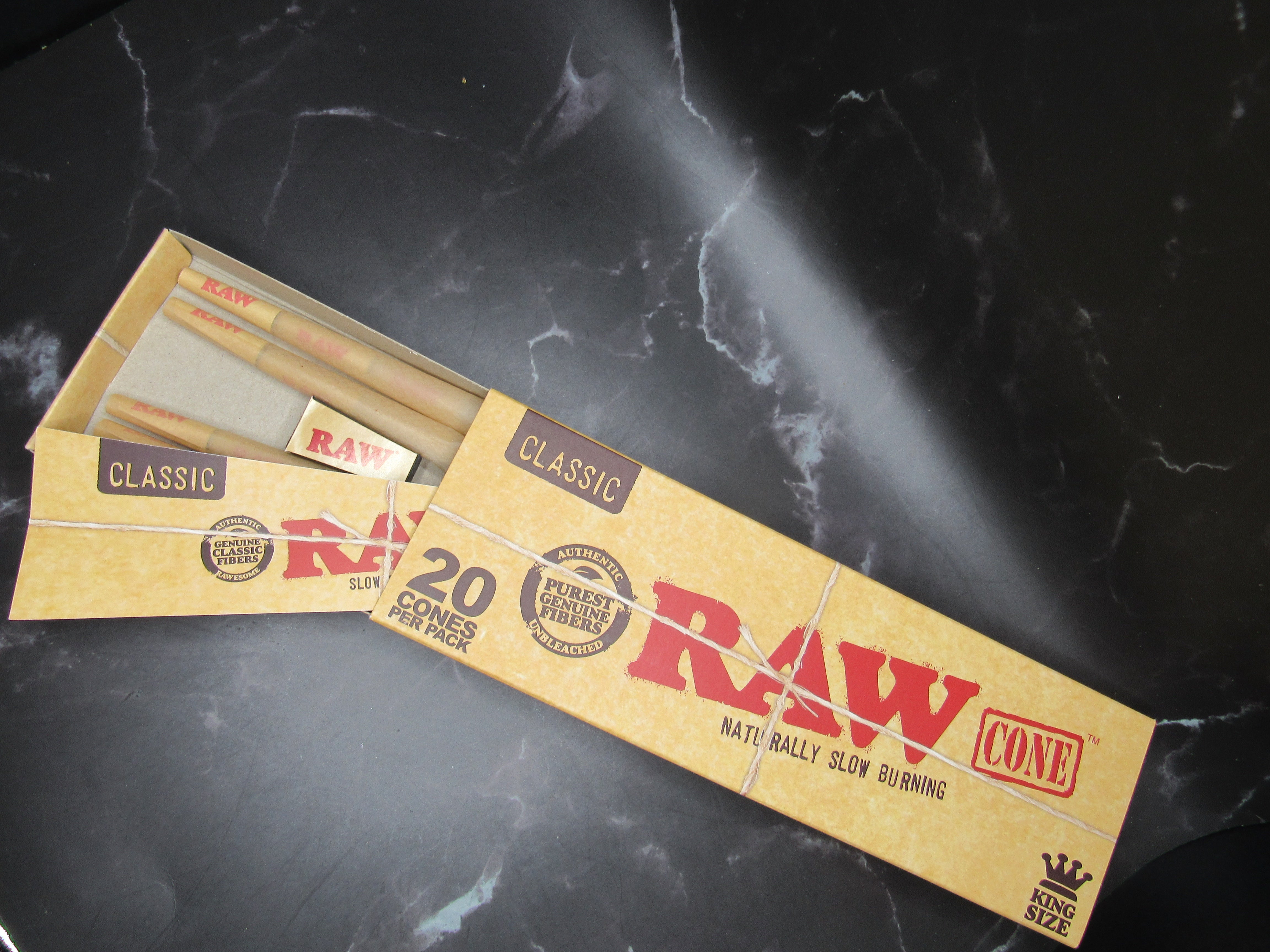 RAW Classic King Size Pre-Rolled Cones – 20 Pack
