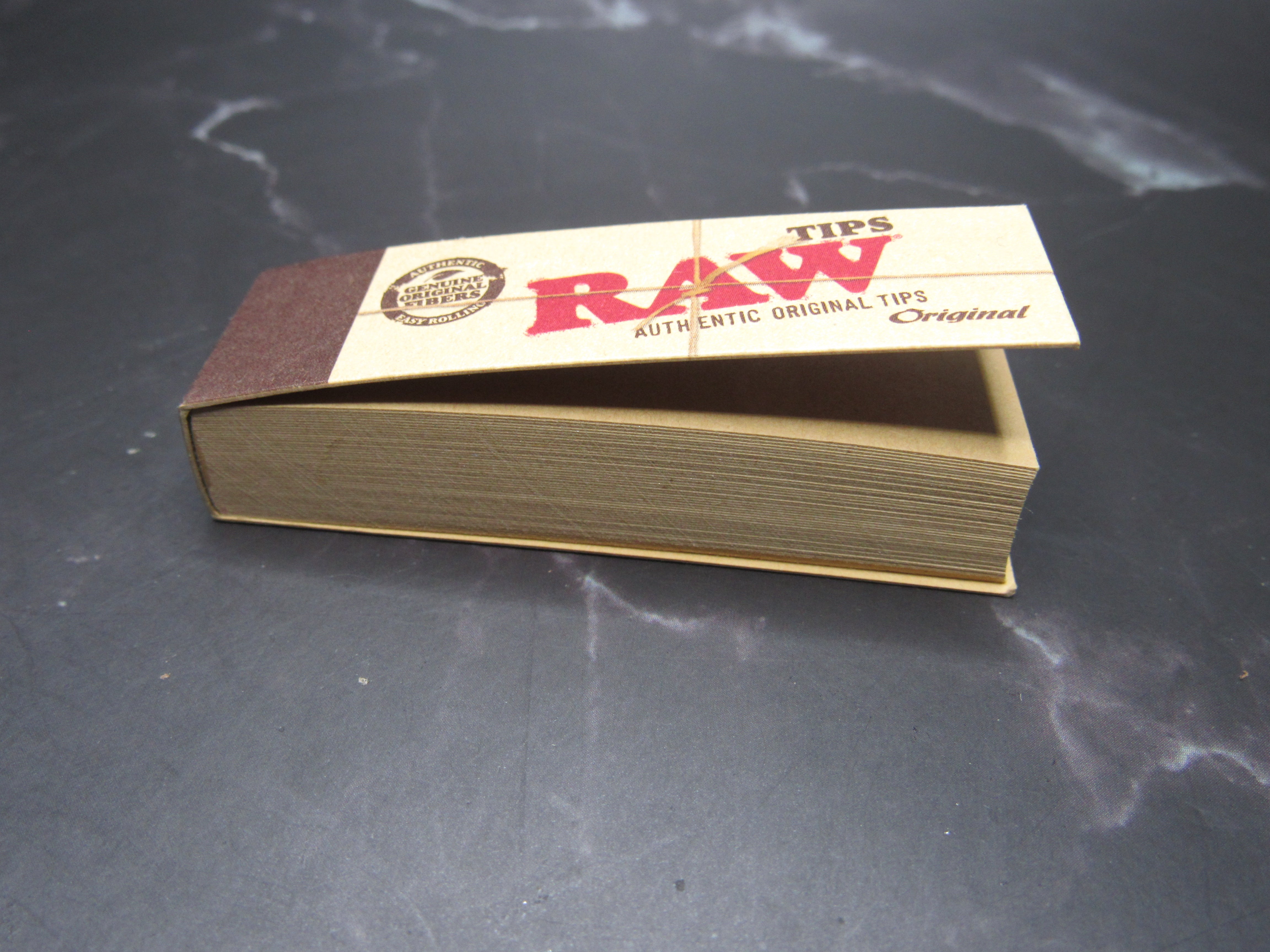 RAW Original Rolling Tips – Unrefined & Natural